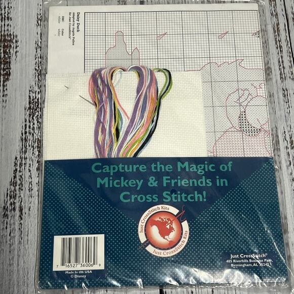 Vintage Disney Mickey Unlimited Daisy Duck Umbrella Cross Stitch Kit #36006 - Picture 5 of 5